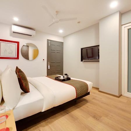 Готель Oyo Townhouse 019 Anand Vihar Нью-Делі Екстер'єр фото