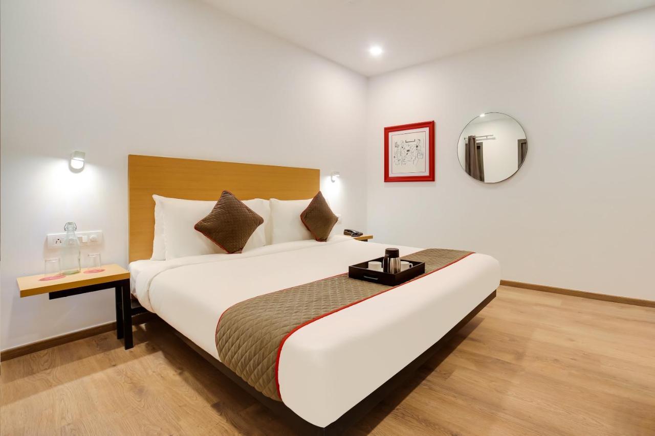 Готель Oyo Townhouse 019 Anand Vihar Нью-Делі Екстер'єр фото