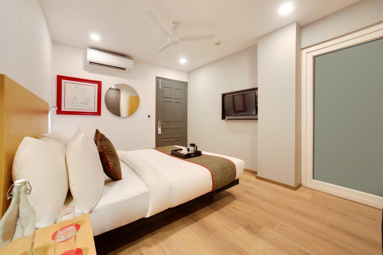 Готель Oyo Townhouse 019 Anand Vihar Нью-Делі Екстер'єр фото