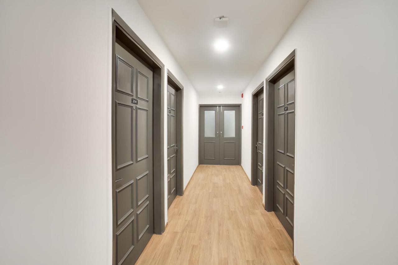 Готель Oyo Townhouse 019 Anand Vihar Нью-Делі Екстер'єр фото