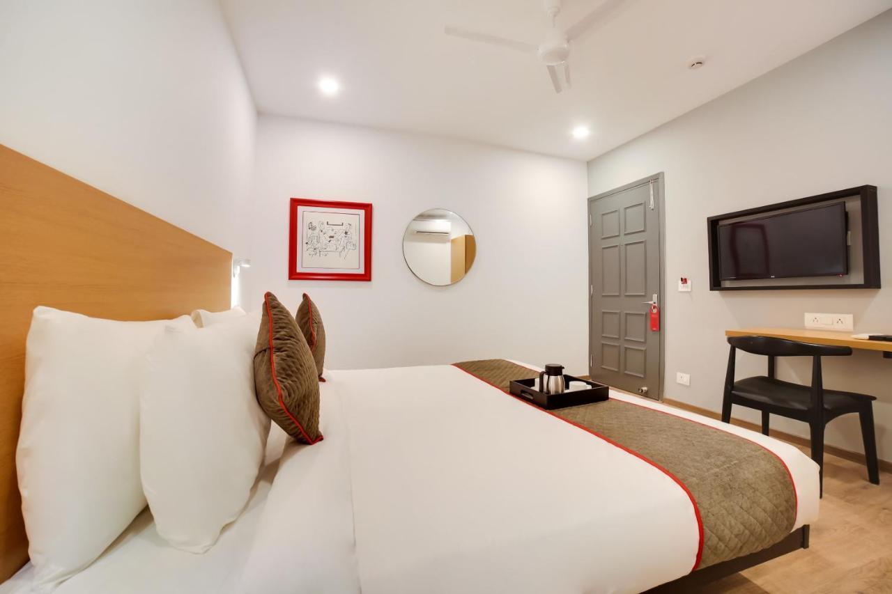 Готель Oyo Townhouse 019 Anand Vihar Нью-Делі Екстер'єр фото