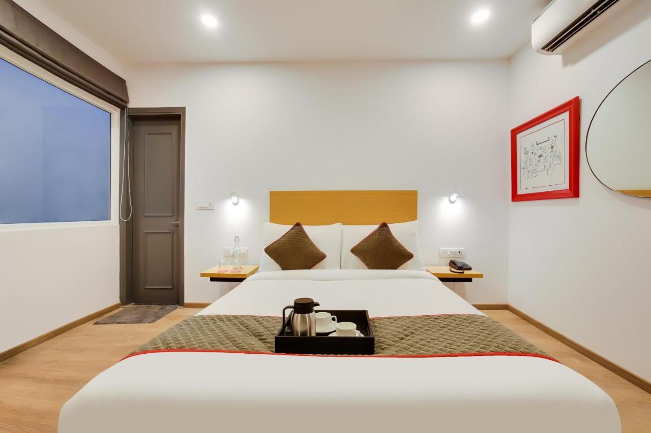 Готель Oyo Townhouse 019 Anand Vihar Нью-Делі Екстер'єр фото