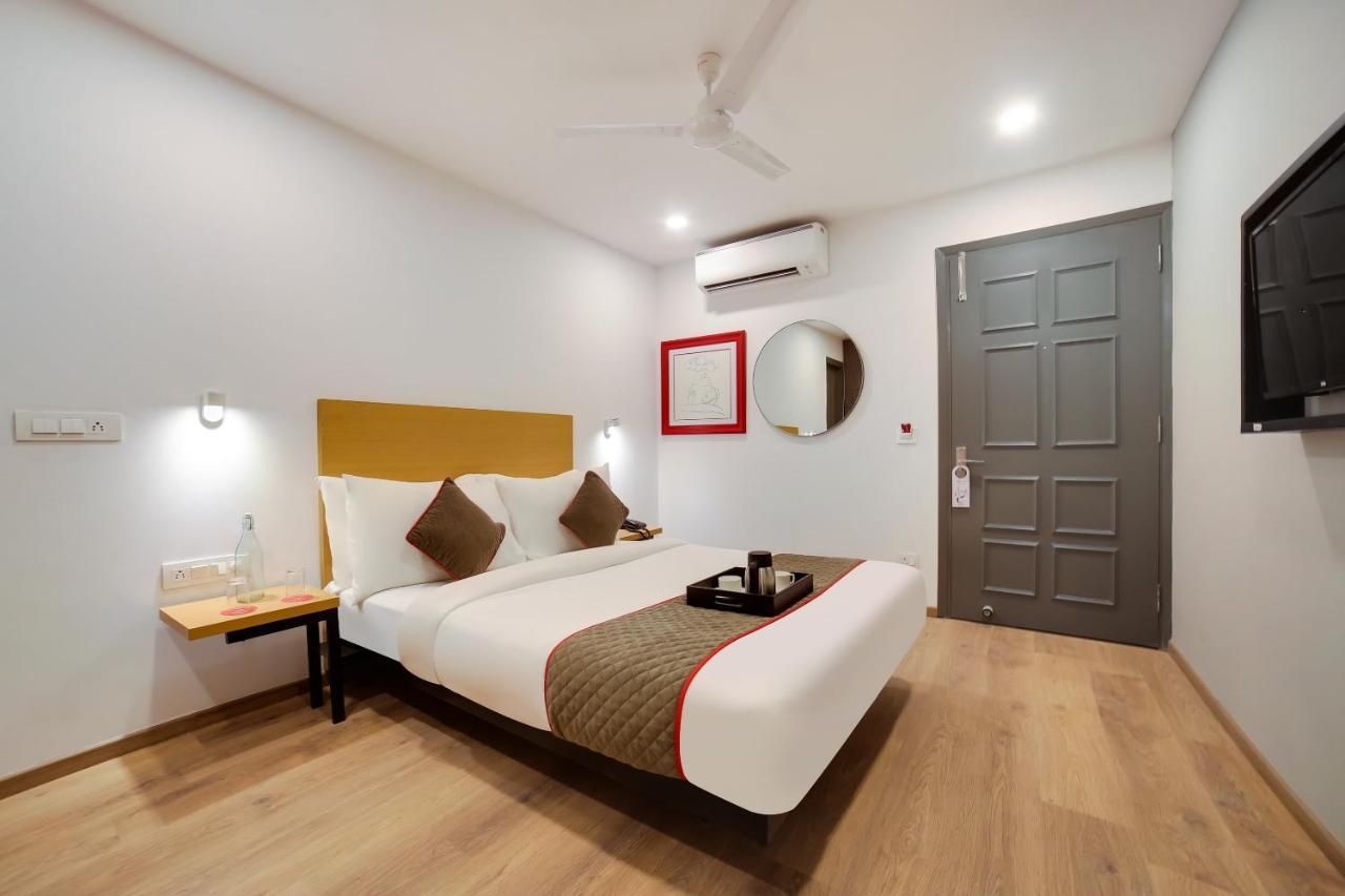 Готель Oyo Townhouse 019 Anand Vihar Нью-Делі Екстер'єр фото